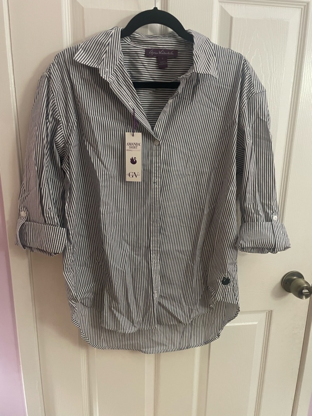 Gloria Vanderbilt Black & White Striped Button-Up Blouse